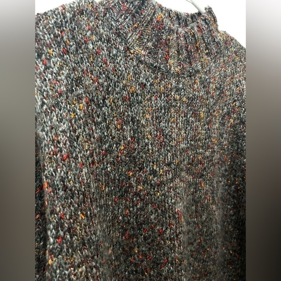 Sag Harbor Sport Sweater - Picture 2 of 4